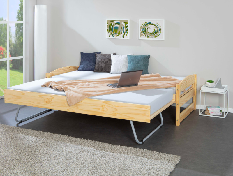 Divano letto con secondo letto ad estrazione alla pari del primo