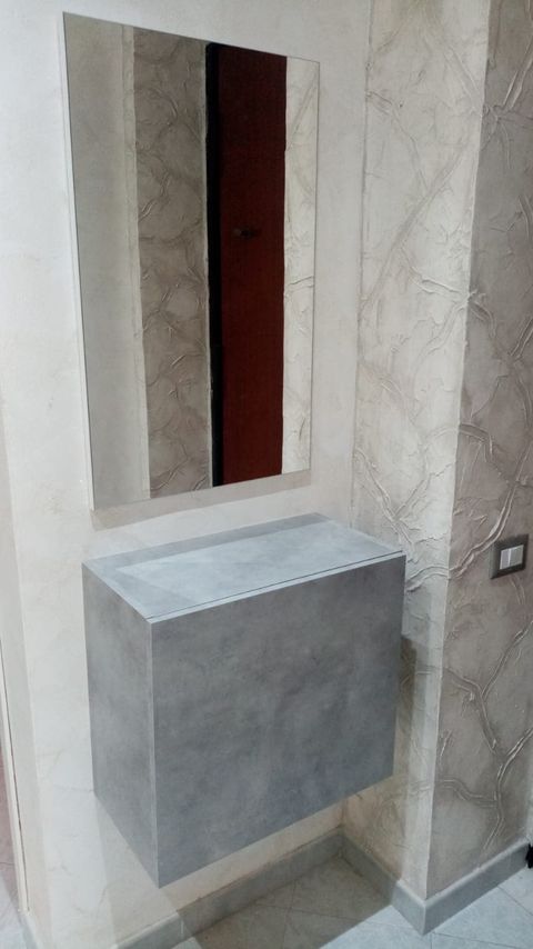 Idee ingressi con specchio, finitura Beton