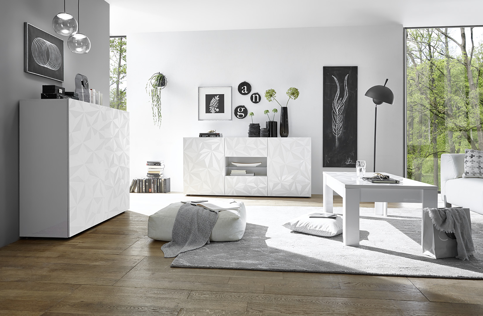 Sala moderna completa di tavolino, madia 2 ante e madia 2 ante 2 cassetti, finitura bianca serigrafata