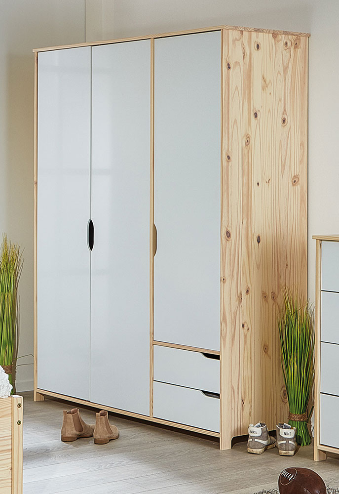 Armadio a 3 ante e 2 cassetti in finitura bianco e legno naturale 