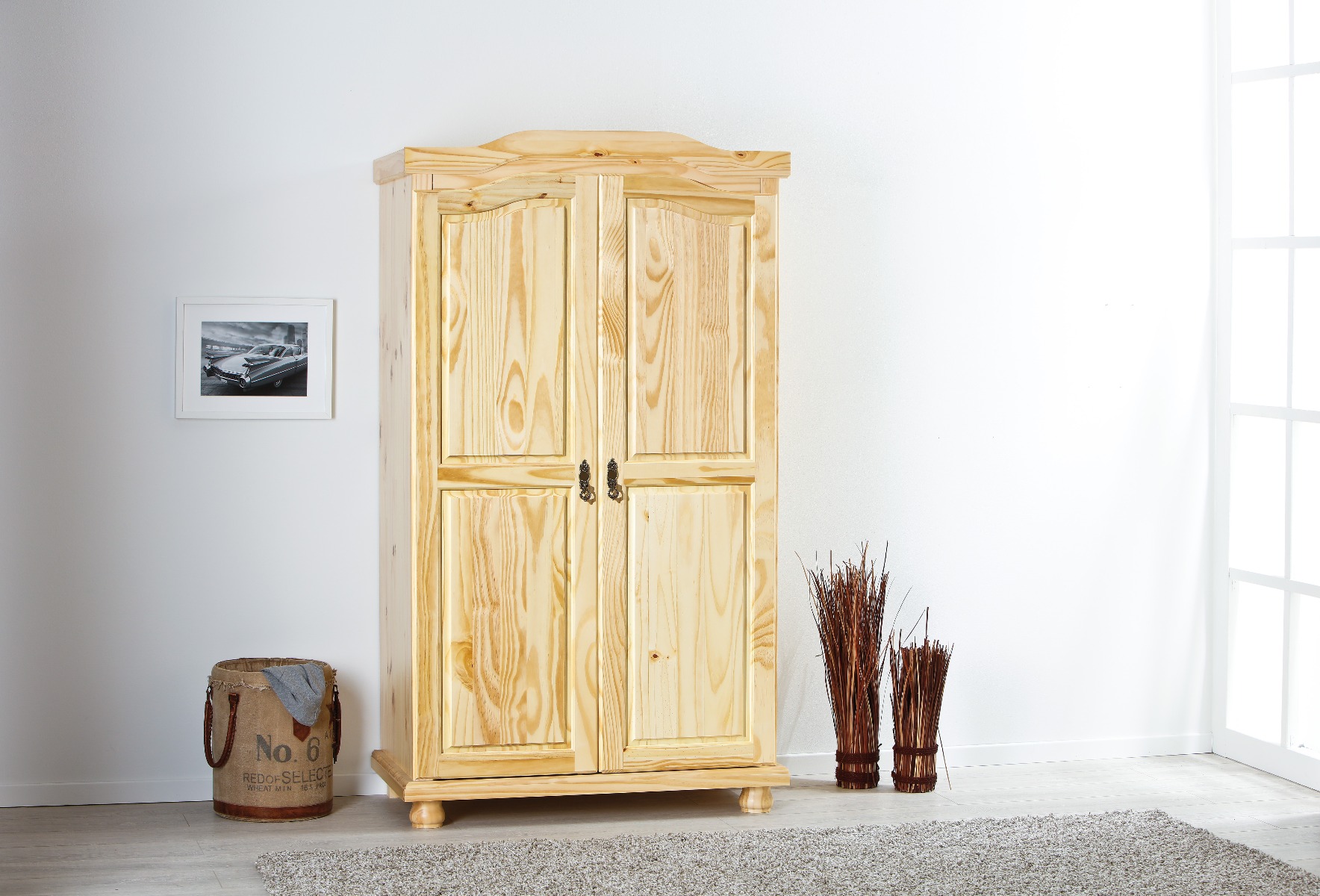 Armadio in legno pino massello  con 2 ante 104x180