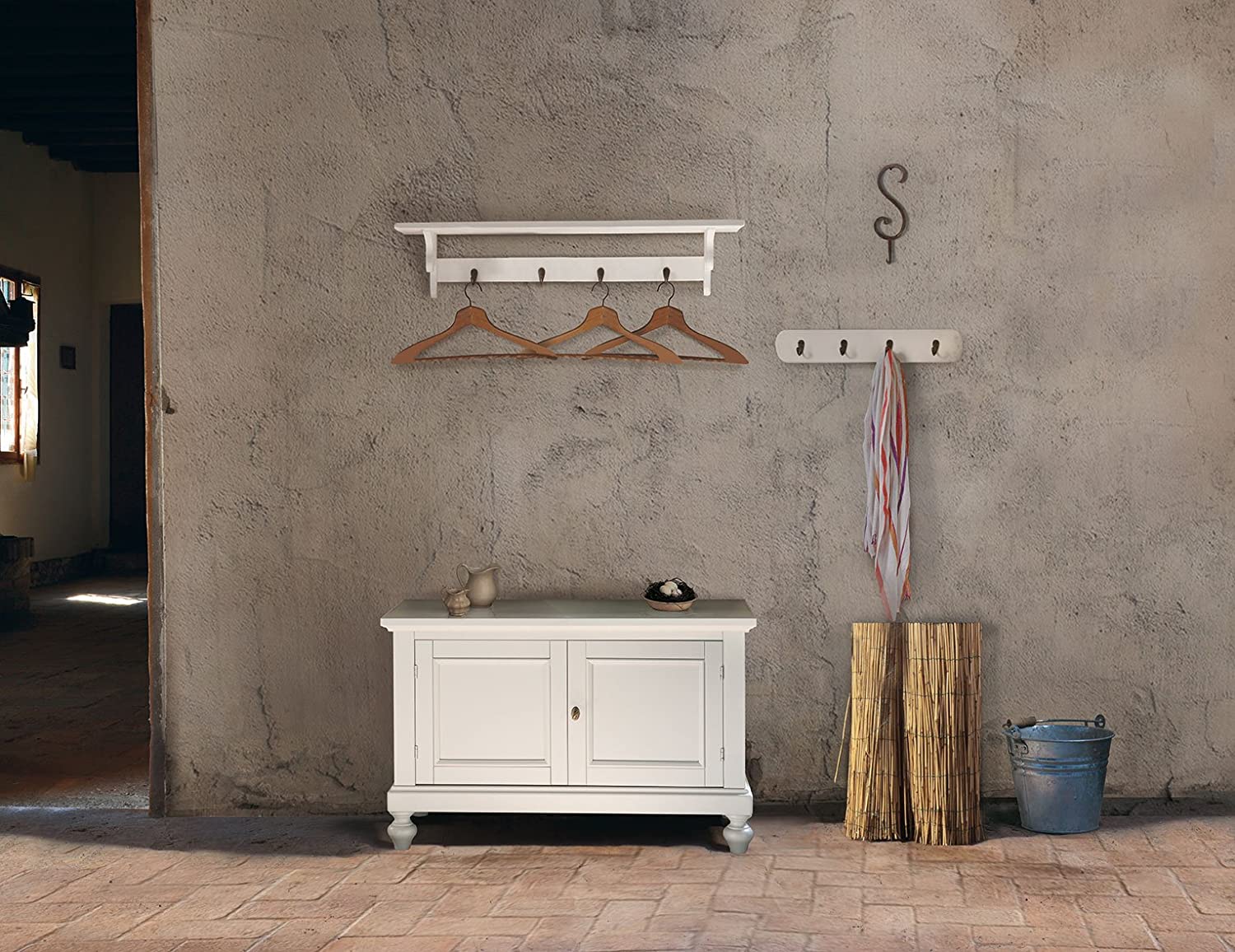 Credenza/panca 2 ante in legno, finitura latte