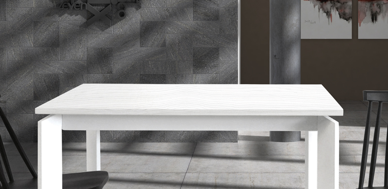 Tavolo dal design moderno in finitura bianca, 90x90