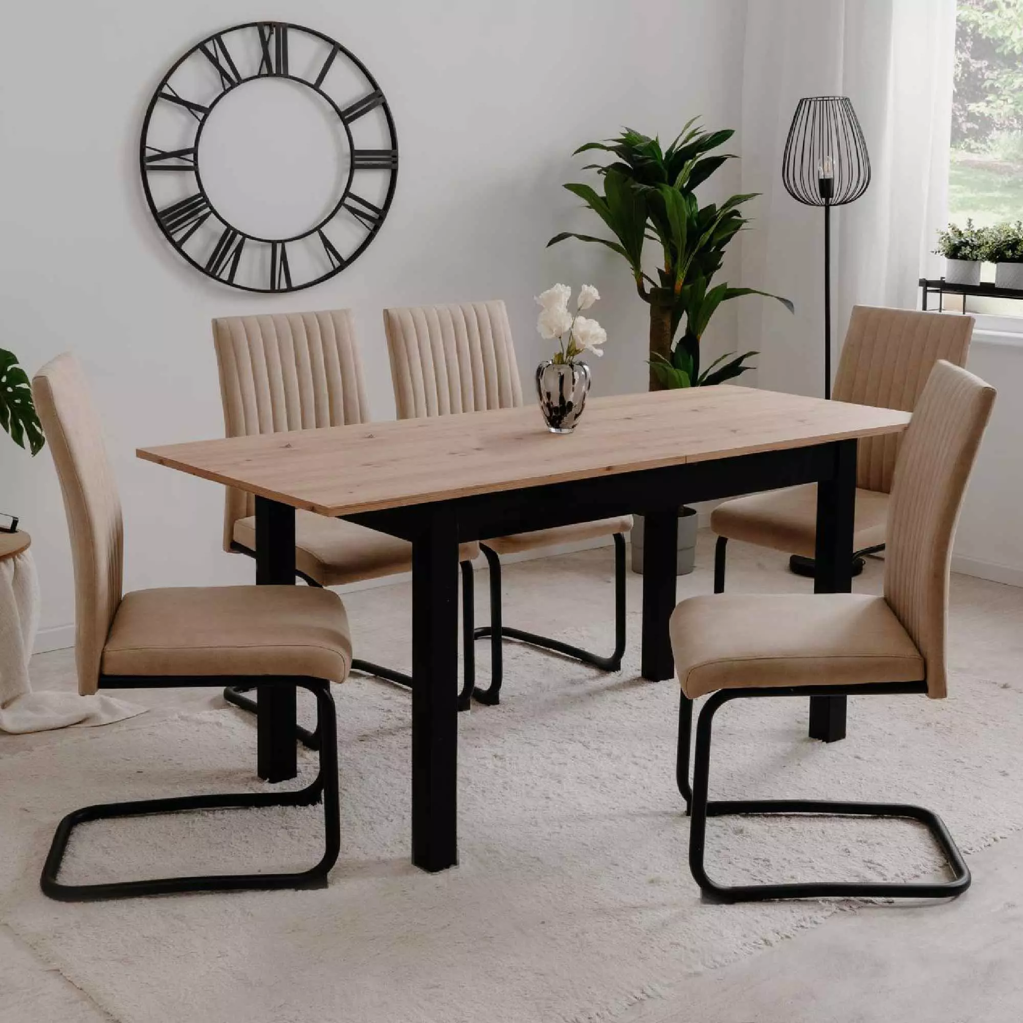 Tavolo allungabile stile nordico