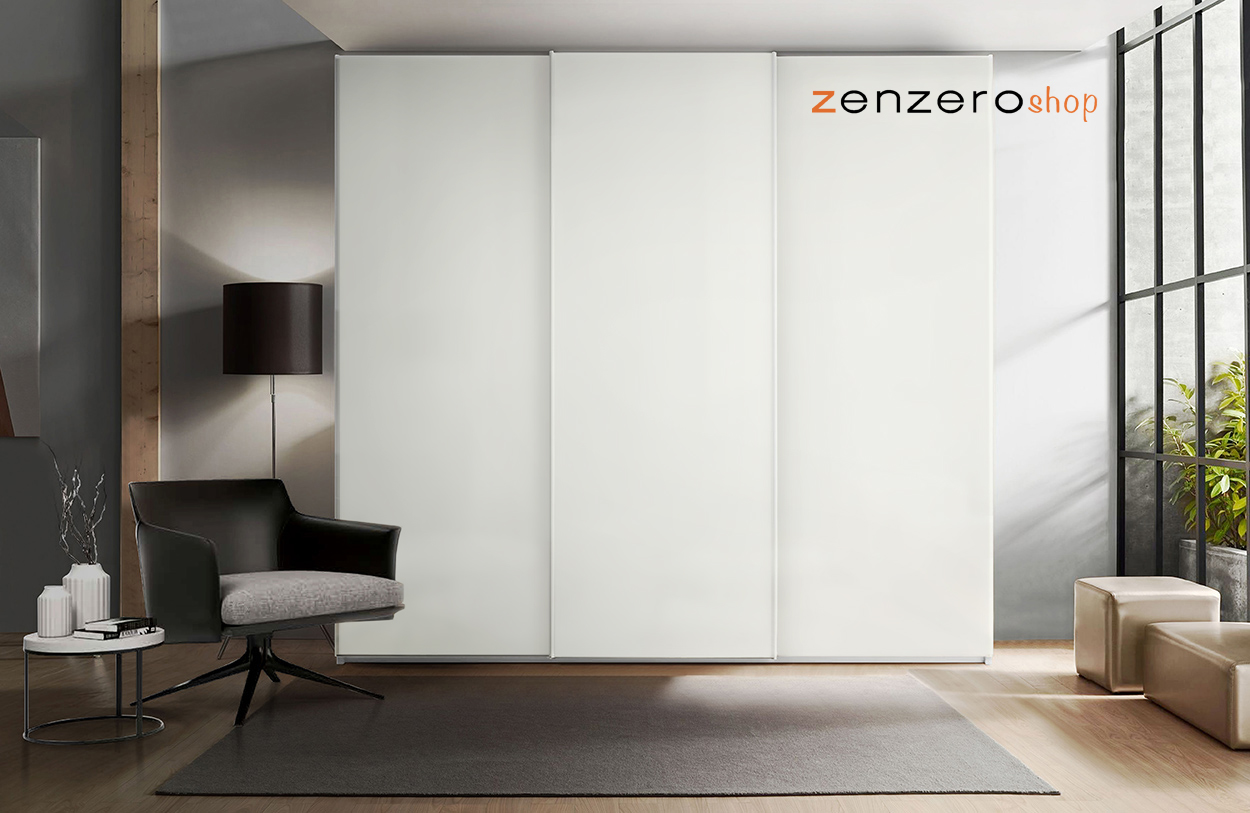 Armadio scorrevole a 3 ante in finitura Bianco laccato opaco