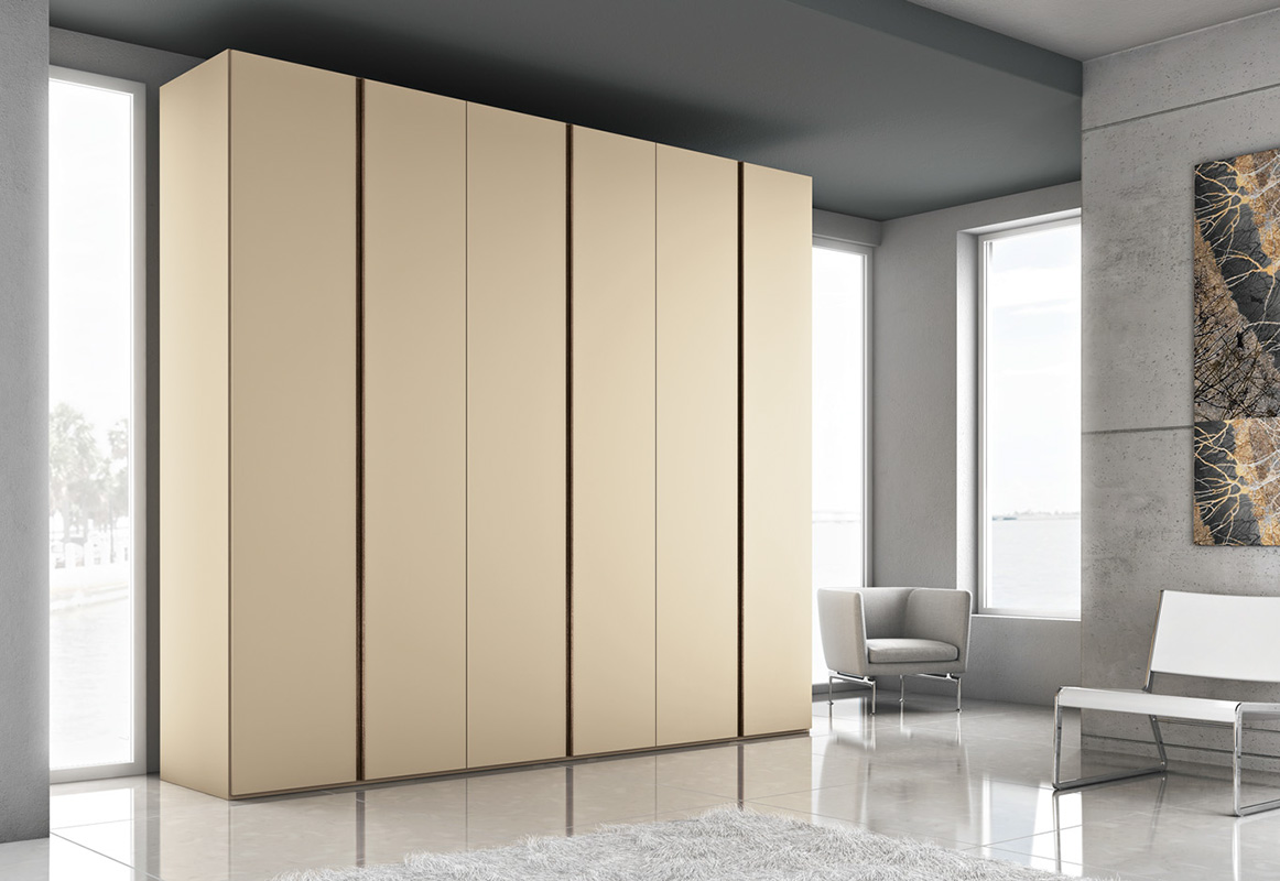Armadio 6 ante battenti con maniglie a gola, finitura Terra opaco