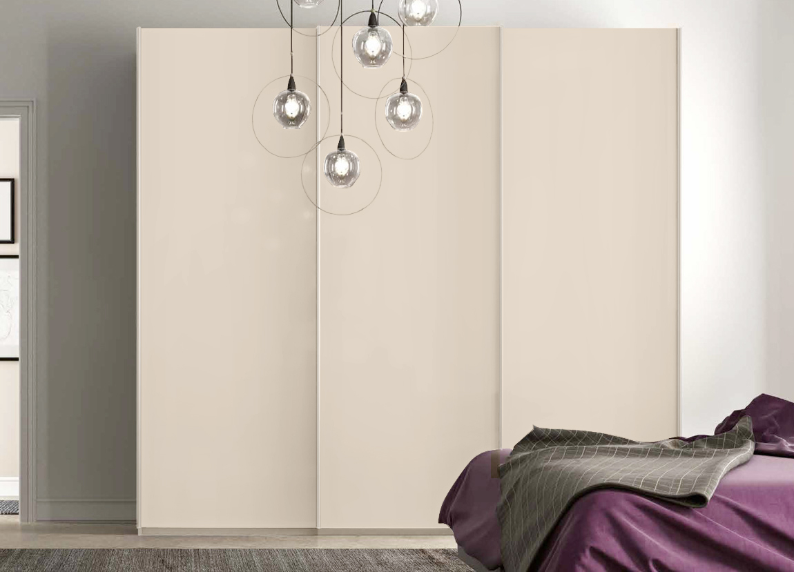 Armadio scorrevole a 3 ante in finitura nobilitato Orzo