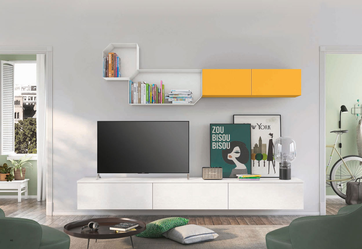 Parete attrezzata sospesa per zona living, rovere bianco e miele