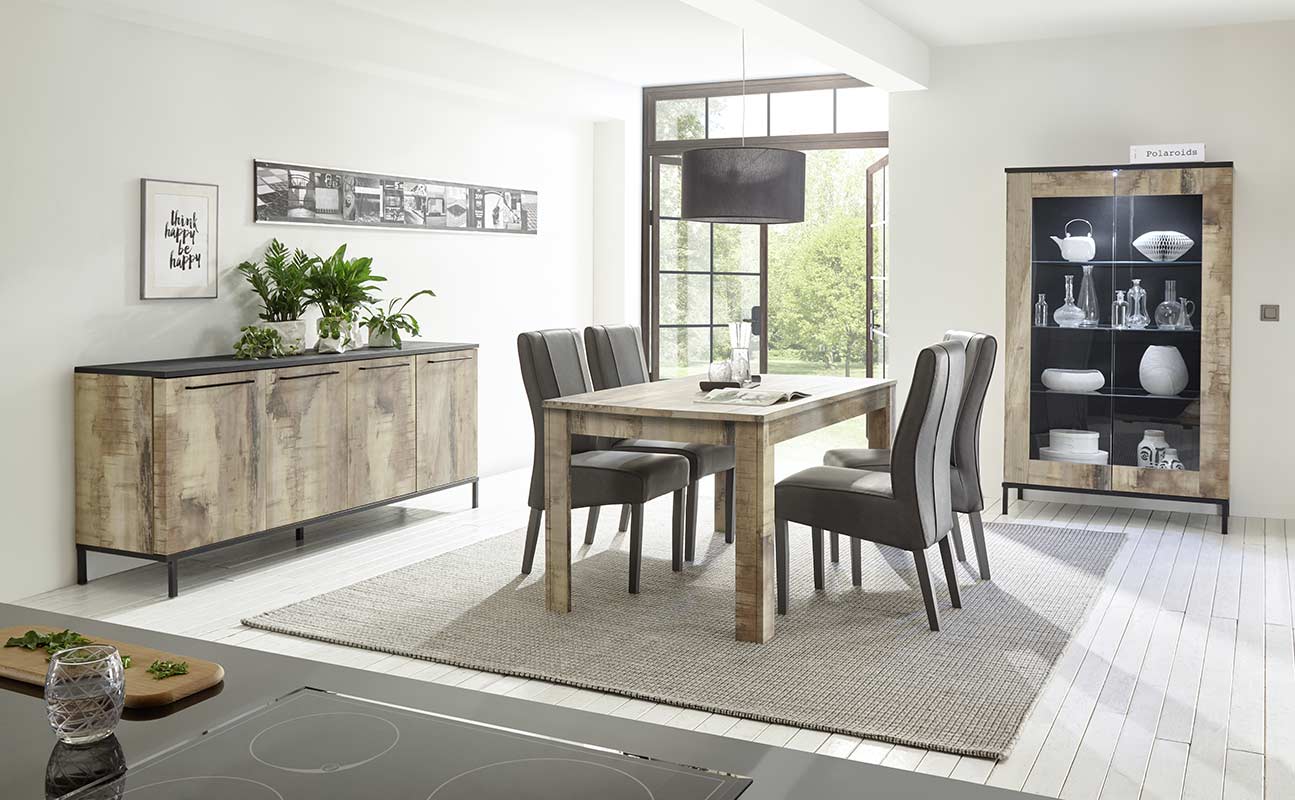 Soggiorno Industry con tavolo,madia e vetrina in finitura Nero bruciato e Legno