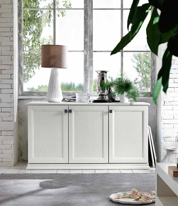 Credenza classica per soggiorno con 3 ante  in finitura Bucaneve