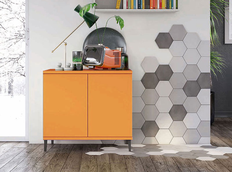 Madia moderna 2 ante con piedini in titanio, finitura Papaya