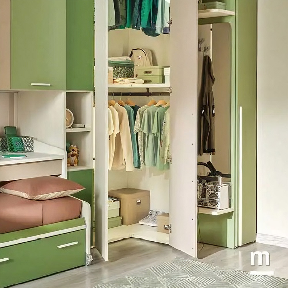 camera con ponte e angolo verde