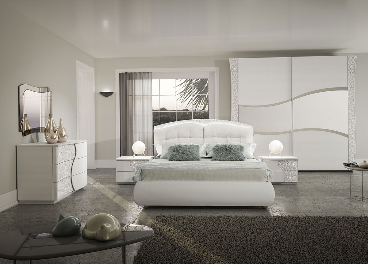 Comò stile contemporaneo con 3 cassetti, bianco con inserti floreali