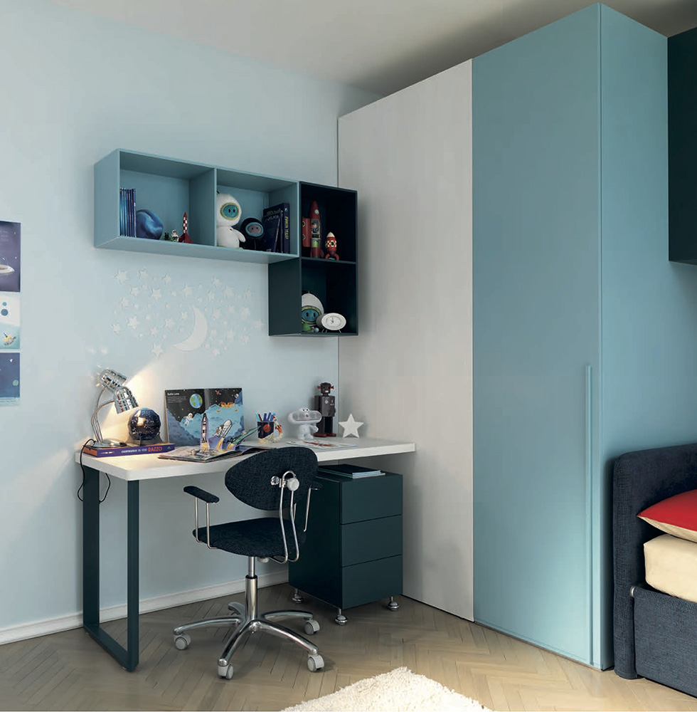 Cabina armadio per camerette Moretti Compact, finitura Betulla e Cielo laccato