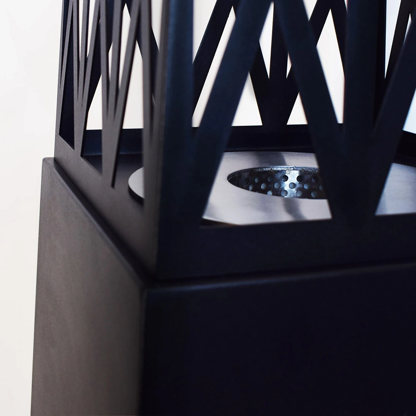 Camino nero a bioetanolo offerta