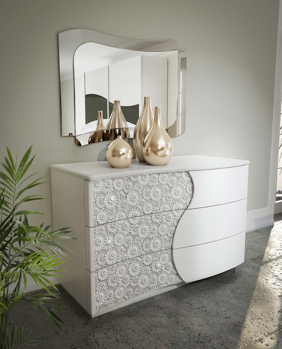 Comò stile contemporaneo con 3 cassetti, bianco con inserti floreali