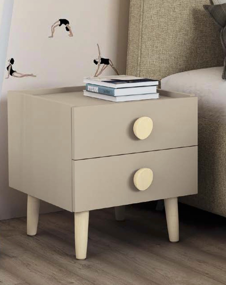 Comodino camerette con piedini in legno massello, finitura Canapa