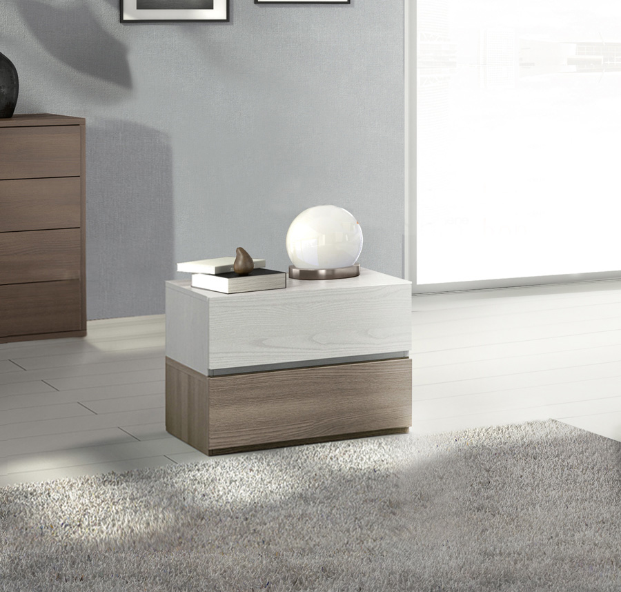 comodino bianco e legno