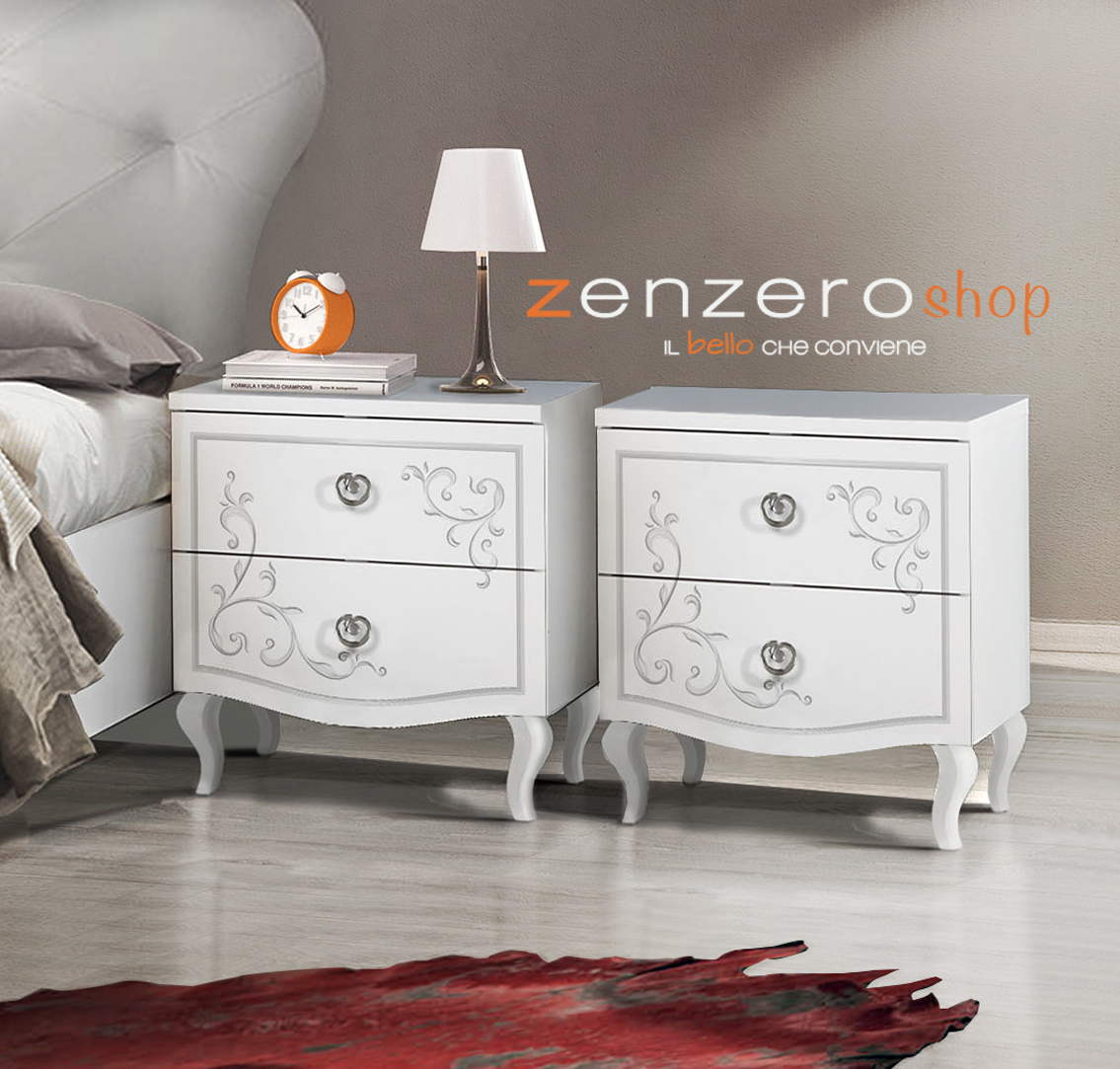 Eleganti Comodini con 2 cassetti e serigrafia argentata in finitura bianco 