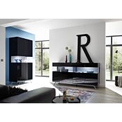 Sala composta da Vetrina e Madia in finitura nero lucido con piedino in ferro