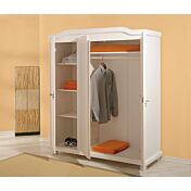 Armadio tre ante + ripiani in pino massello verniciato ad acqua bianco