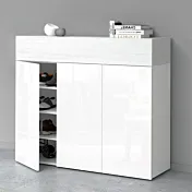 scarpiera a tre ante