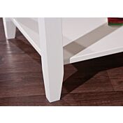 Tavolino cripiano e cassetto.