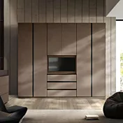 Armadio con tv girevole