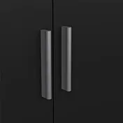 armadio con maniglie 