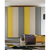 Armadio scorrevole moderno, 2 ante in finitura Grigio cenere, Giallo cedro e Olmo