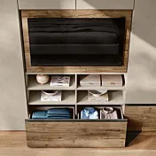 armadio legno con cestoni