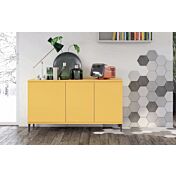 Madia moderna per soggiorno, Miele con piedini in titanio