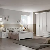 camera classica frassino