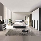 camera bianco lucido scontata