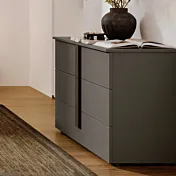 Comò 3 cassetti, Grigio cenere con maniglia cannettata grigia, L.109