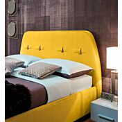 Letto matrimoniale Marie modello king size, con decorazione in testata