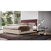 Letto con testata imbottita