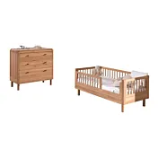 mobili in finitura rovere e in massello