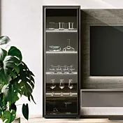 parete attrezzata con vetrina sospesa