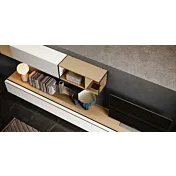 parete bianca sospesa moderna