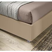 Letto matrimoniale sommier, finitura Nocciola