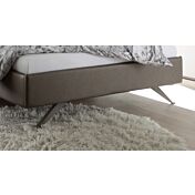 Letto imbottito Titanium in ecopelle Marrone