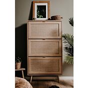 Pratica Scarpiera Kara con 3 cassetti in finitura Quercia e Rafia