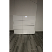 ACQUISTA ANCHE TU Comò Bianco Lucido con 4 cassetti sagomati, linea onda