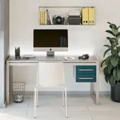 scrivania con 2  cassetti sospesi