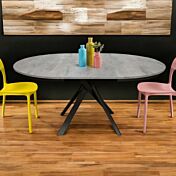 Tavolo moderno cemento e nero