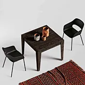 tavolo legno bruciato quadrato