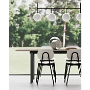 tavolo allungabile con gambe in metallo