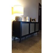 Credenza Madia moderna Arendal con 3 ante in finitura Nero opaco con dettagli Oro