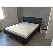 Elegante Letto imbottito Titanium in ecopelle antracite